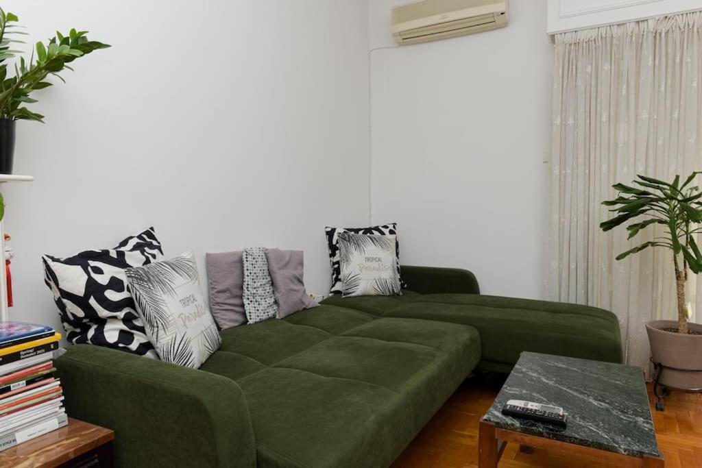 Urban-Vintage Choice 10 Minutes From Acropolis - One Bedroom Athens Exterior photo
